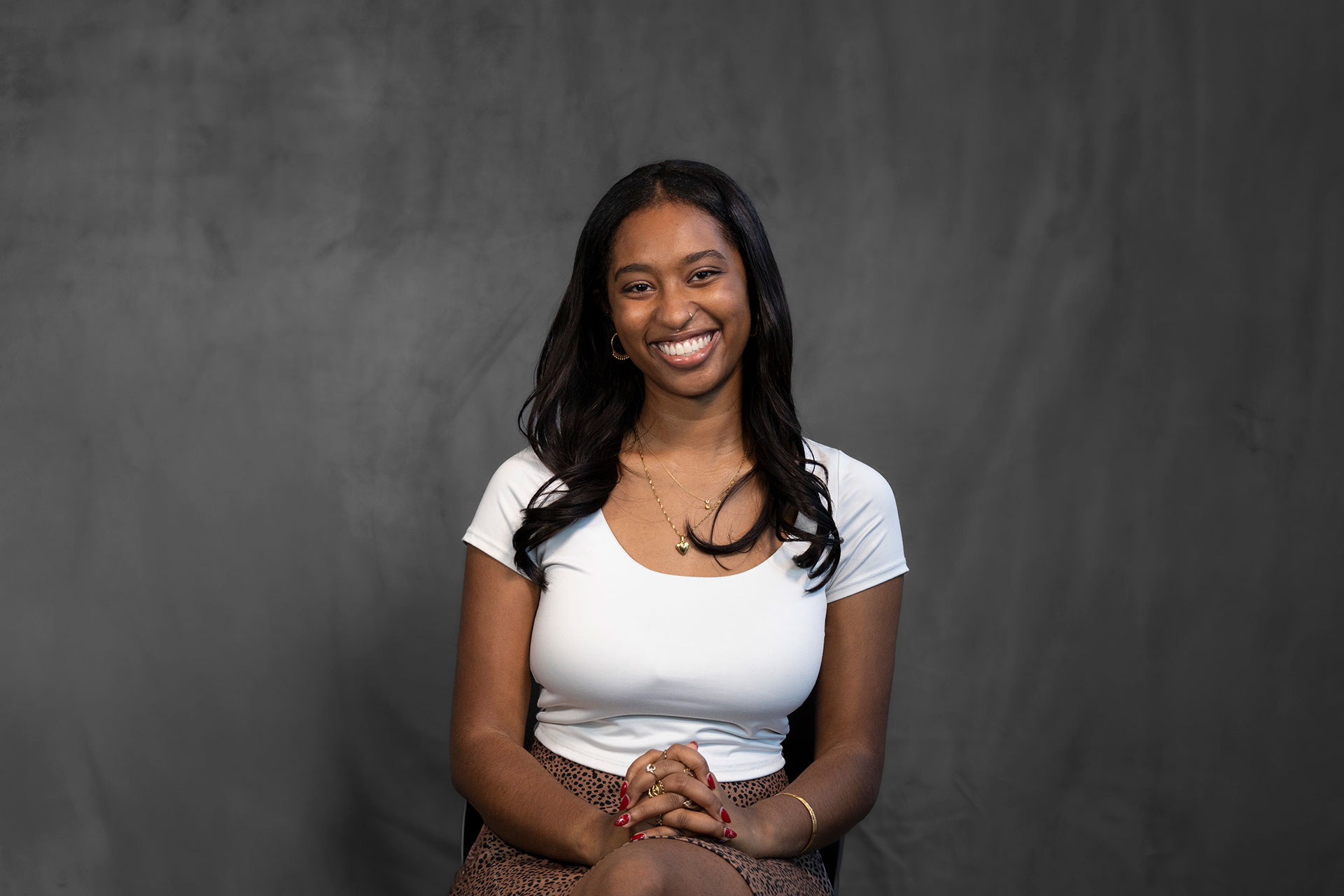sanjana-jones-headshot